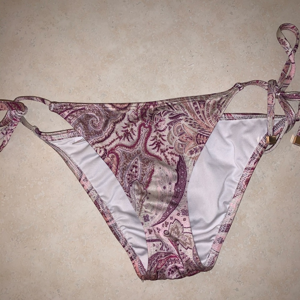 Victoria’s Secret bikini bottoms